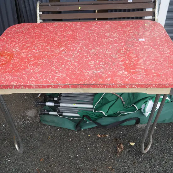 Formica dining table