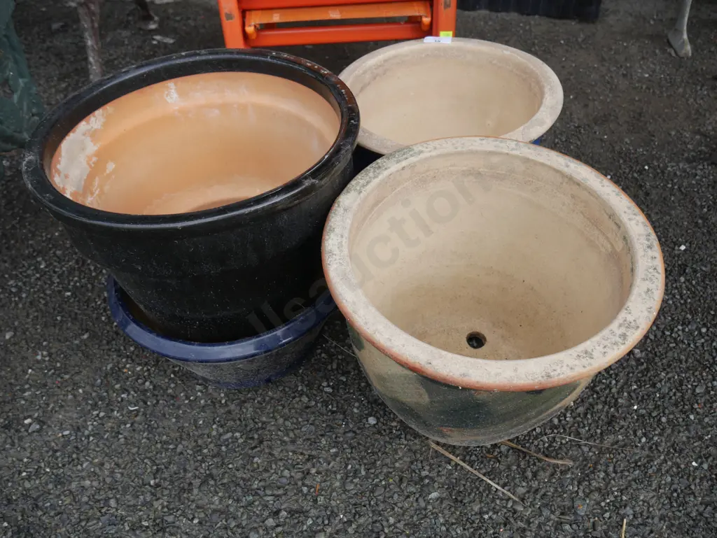 4 Plant pots Image 1++