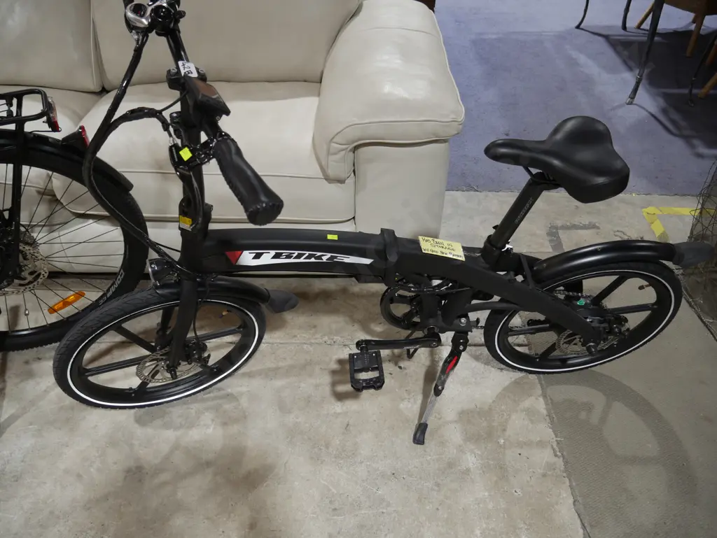 T bike folding electric bike, battery needs replacing Image 1++