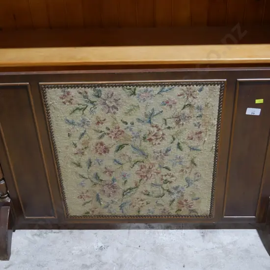 Tapestry fire screen