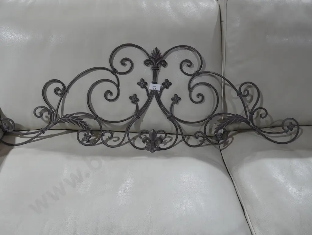 Metal wall decor Image 1++