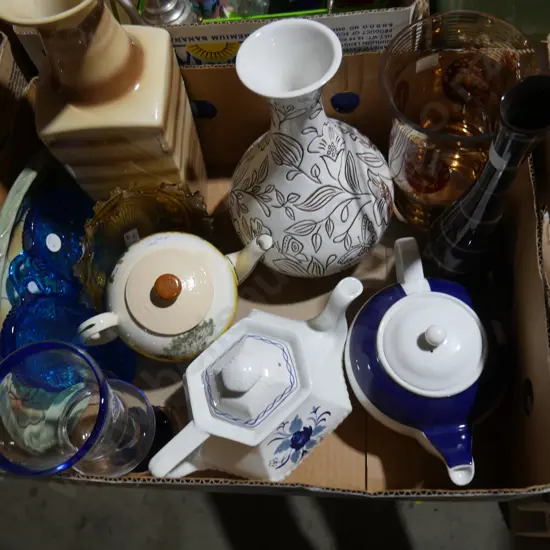 Vases, teapots etc