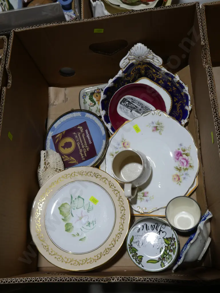 Assorted china Image 1++