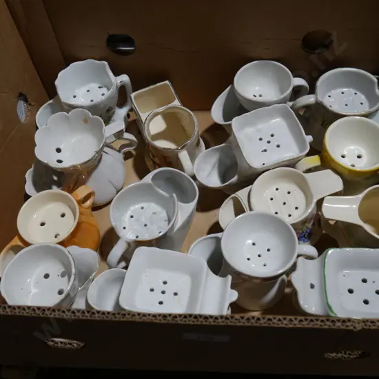 Assorted shaving mugs