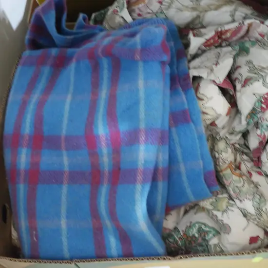 Woollen blanket etc