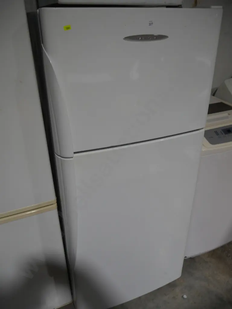 Fisher & Paykel fridge freezer Image 1++