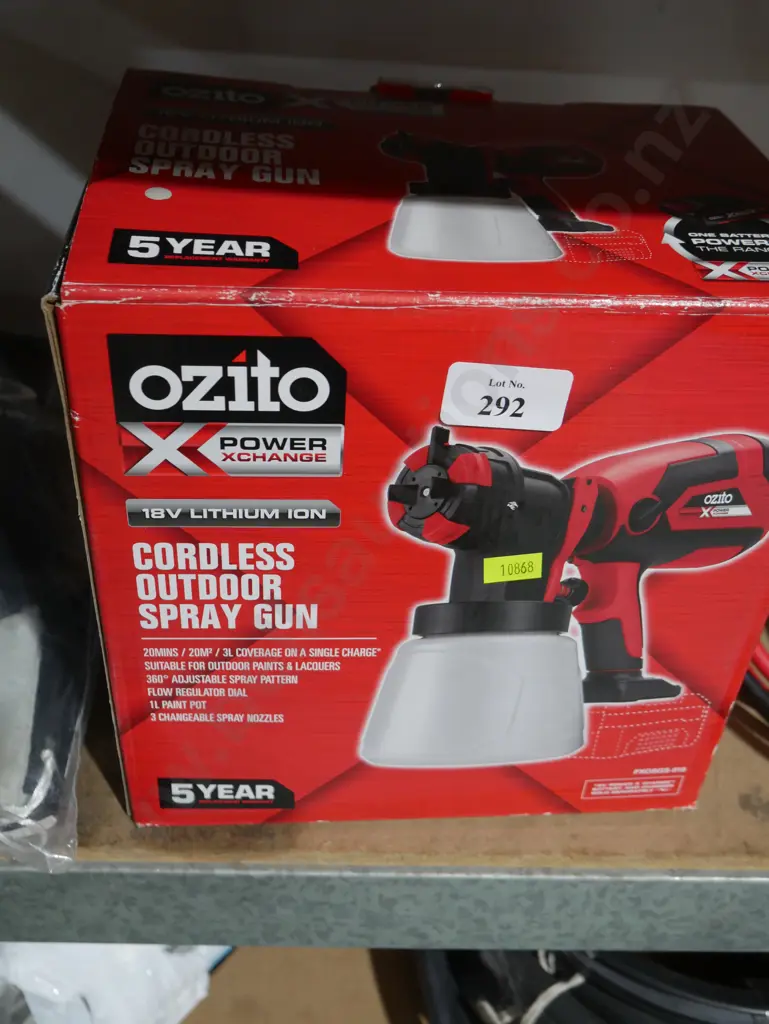 Ozito cordless outdoor spray guns skin only Image 1++