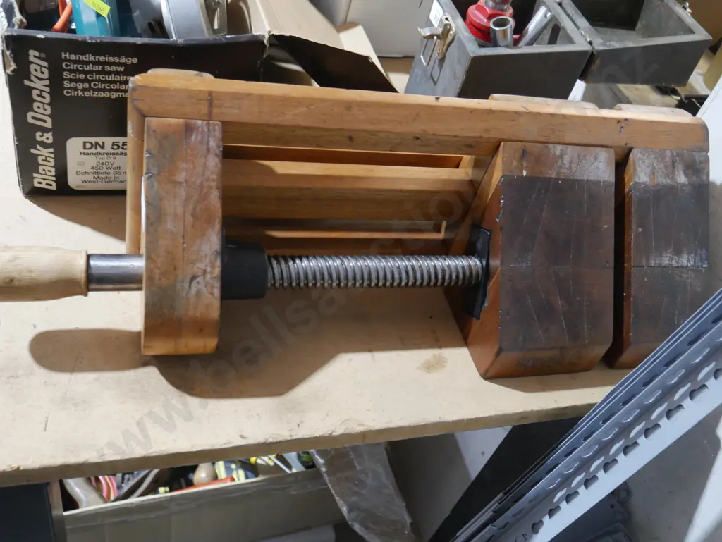 Wooden clamp Image 1++