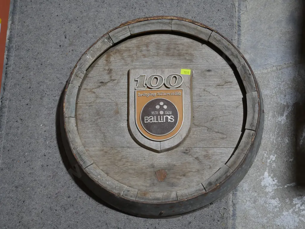 Ballins Christchurch barrel lid Image 1++