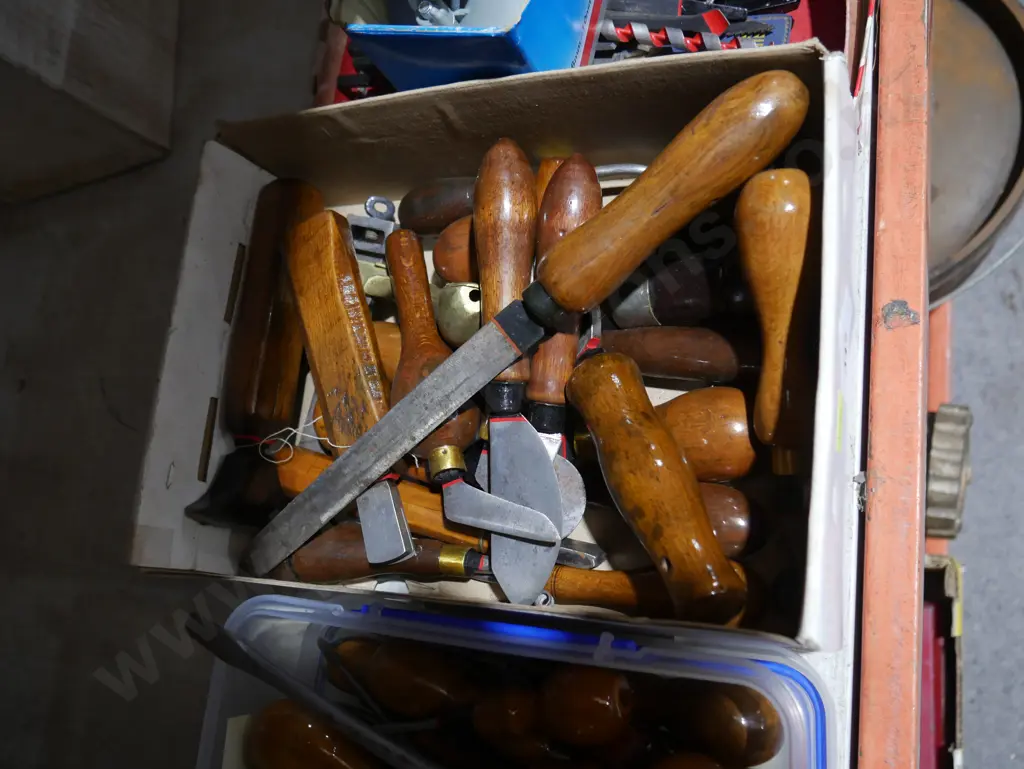 Leather working tools Image 1++