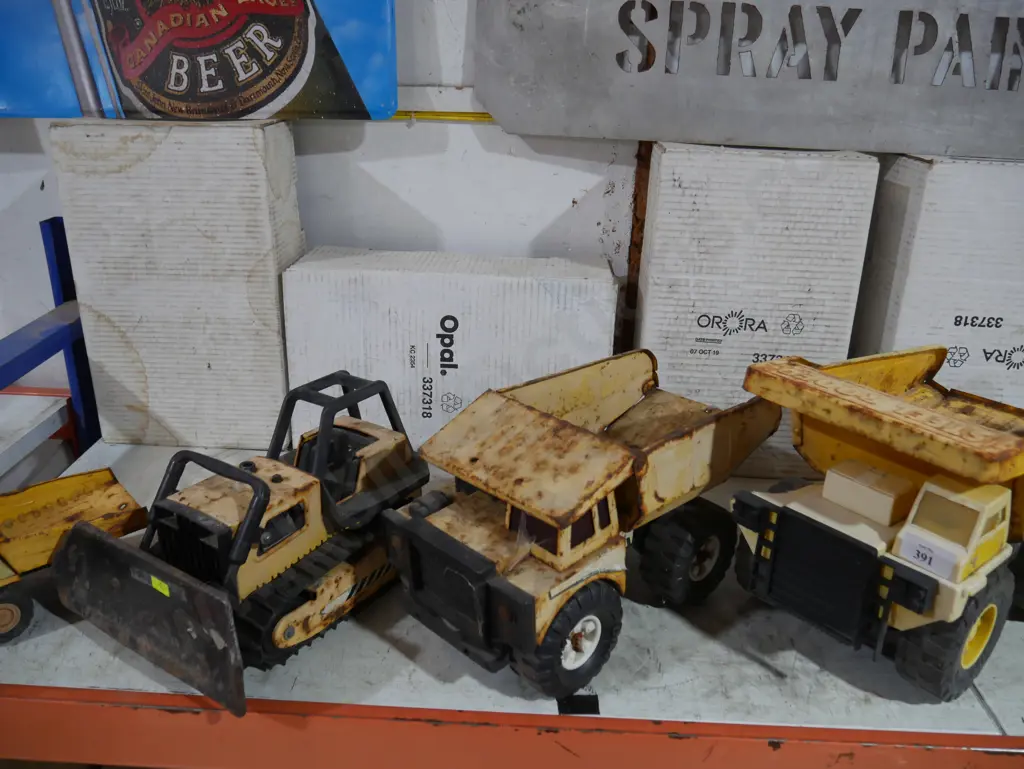 Assorted old Tonka toys etc Image 1++