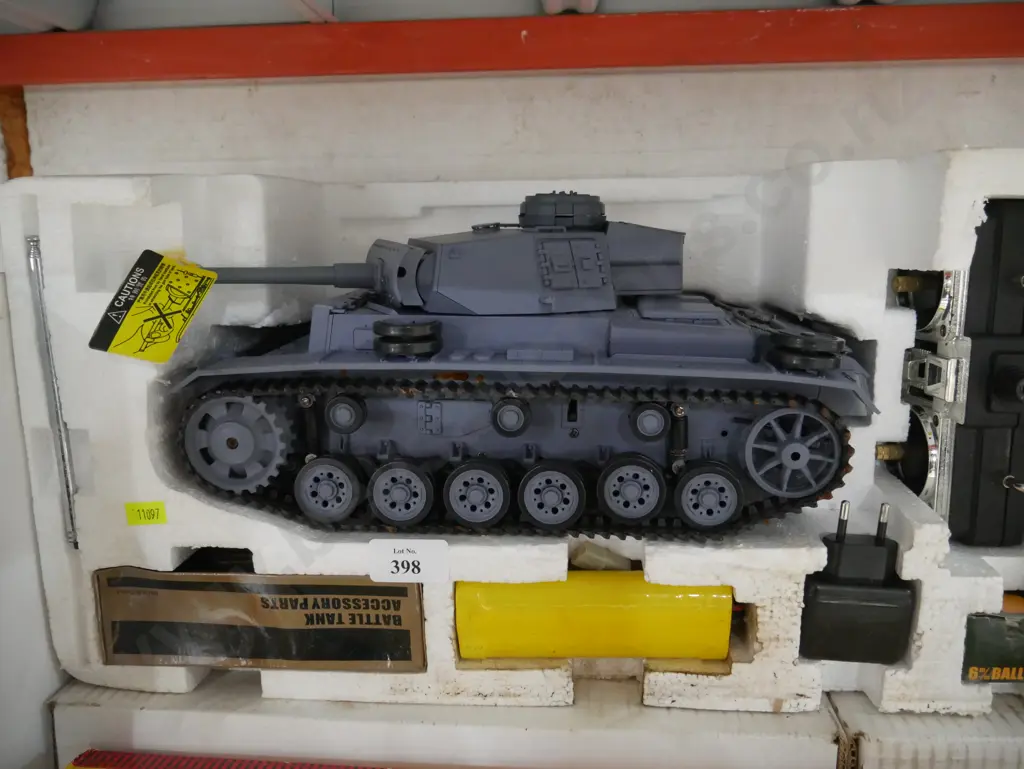 RC tank Image 1++