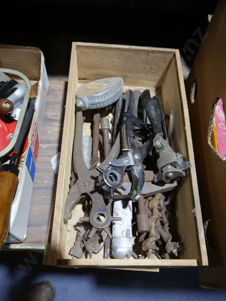 Leather punches etc Image 1++