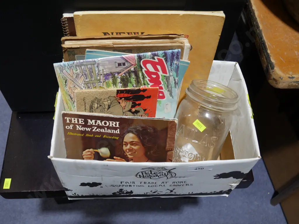 Books, glass jar Image 1++