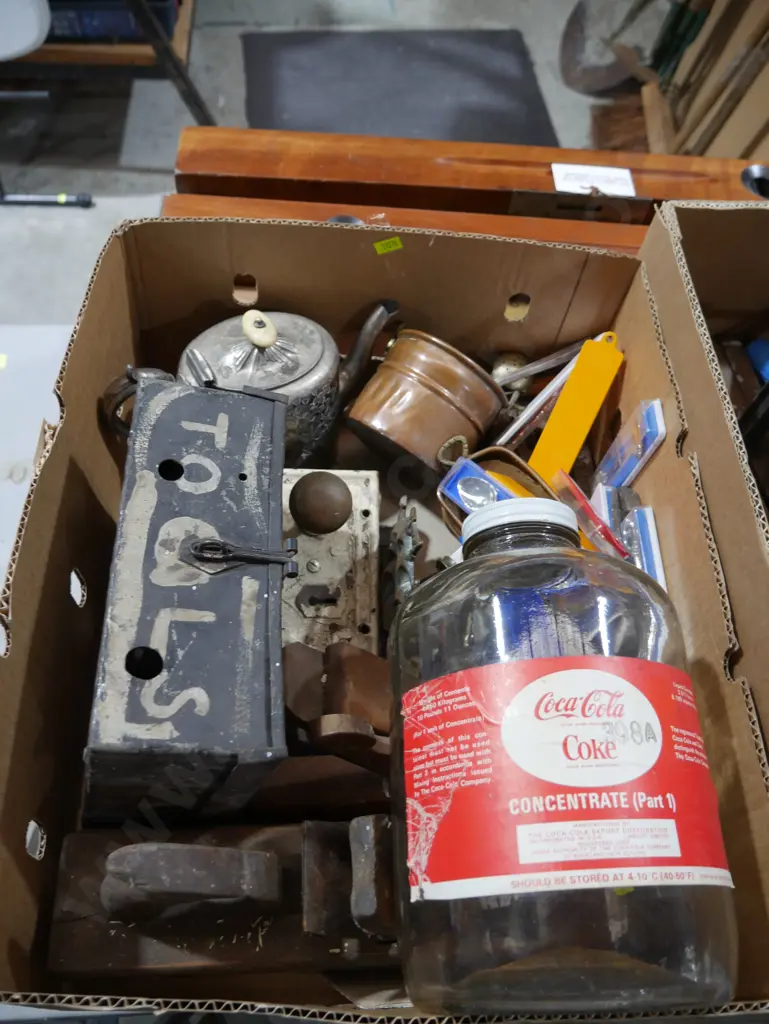 Assorted workshop sundries Image 1++