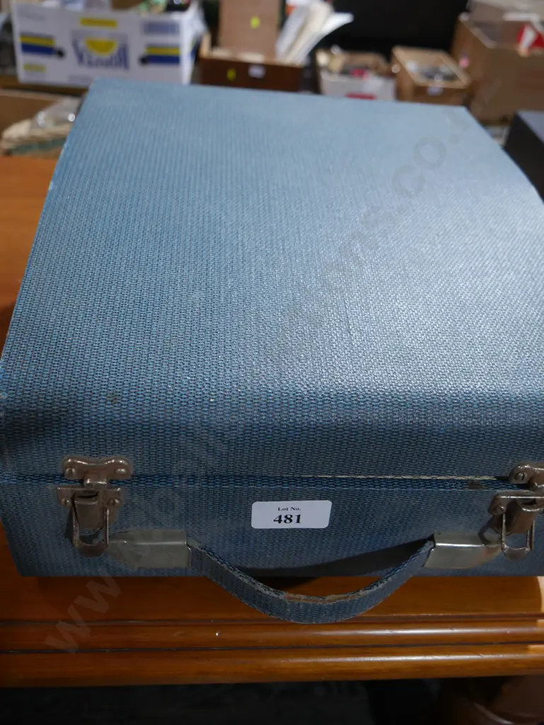 Record player Image 1++