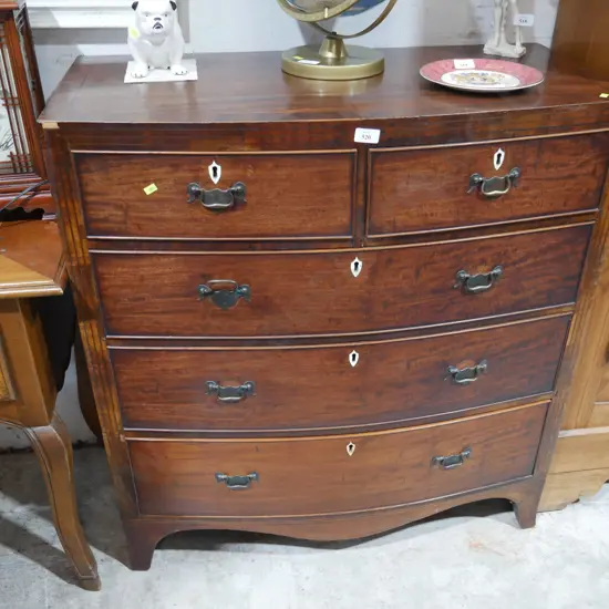 Georgian bow front chest of  drawers