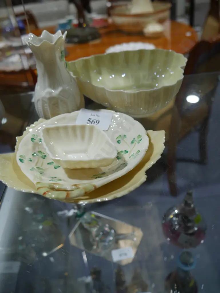 Five pieces of Belleek china Image 1++