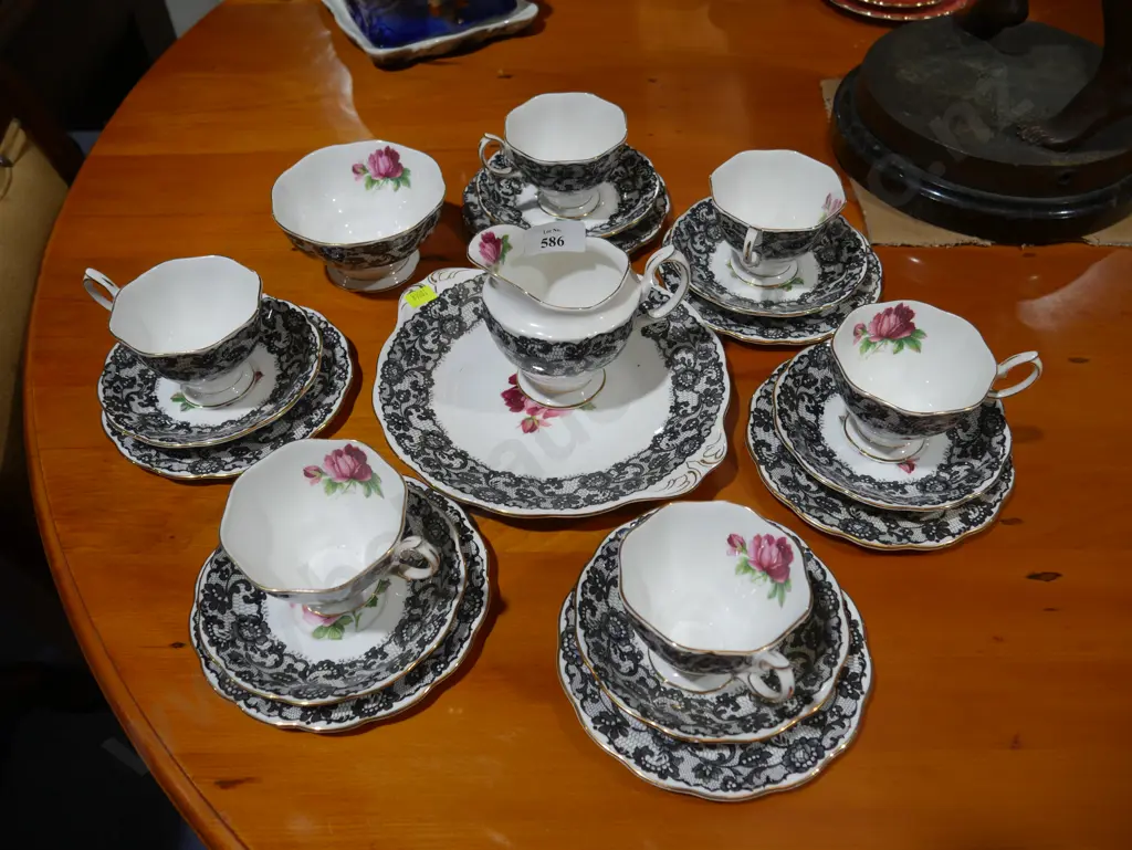 Royal Albert Senorita tea set Image 1++