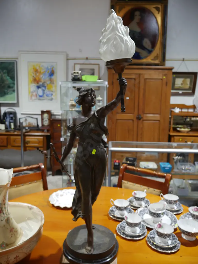 Spelter lady figure lamp A/F Image 1++