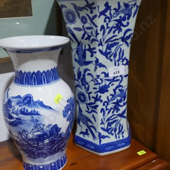 2 blue and white vases