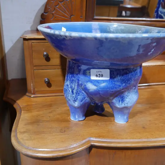 3-footed blue glazed bowl