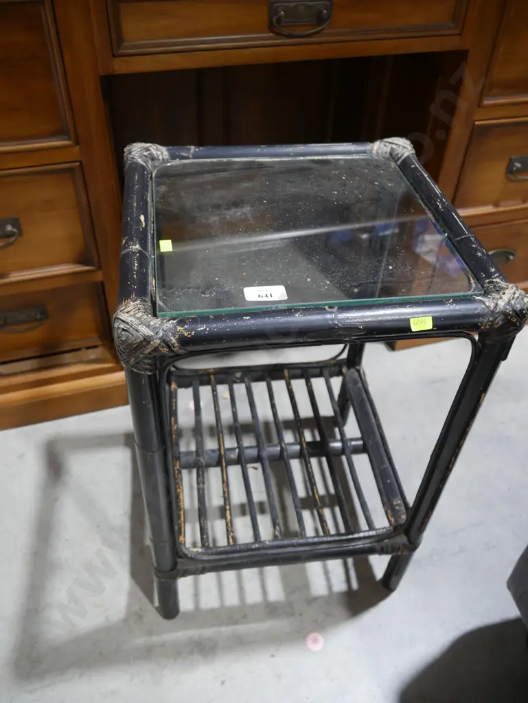 Glass top cane table Image 1++