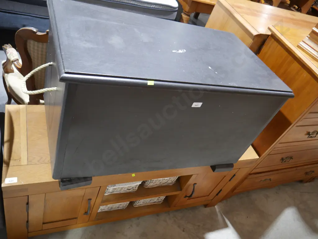 Black wooden trunk Image 1++