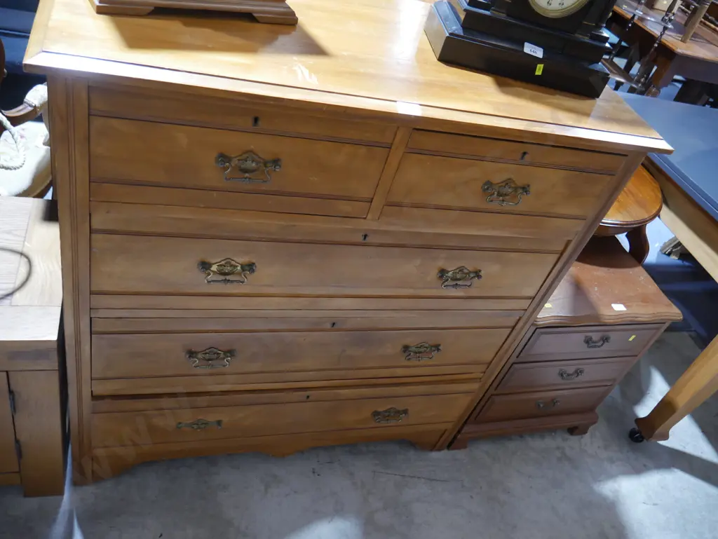 Chest of drawers Image 1++