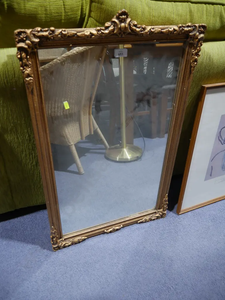 Gilt frame mirror Image 1++