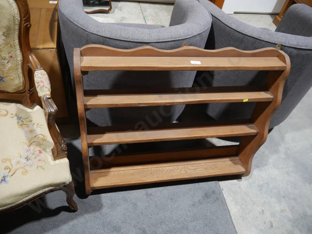 Wooden display rack Image 1++