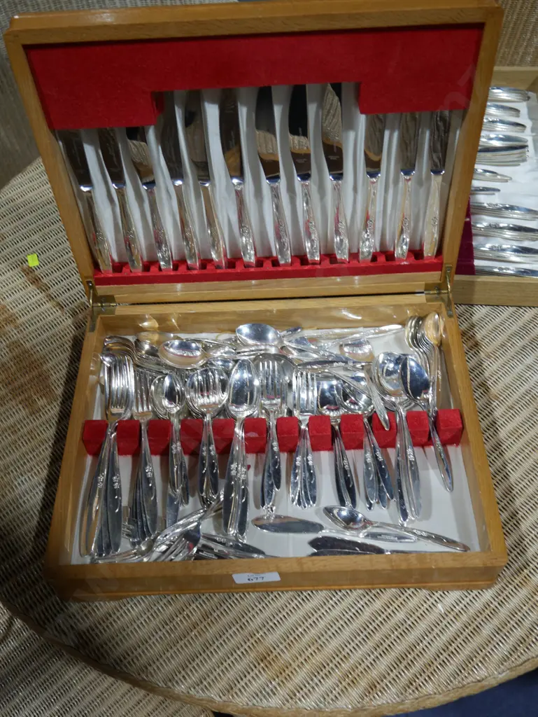 Cutlery set Image 1++