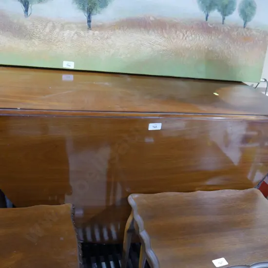 Drop leaf dining table