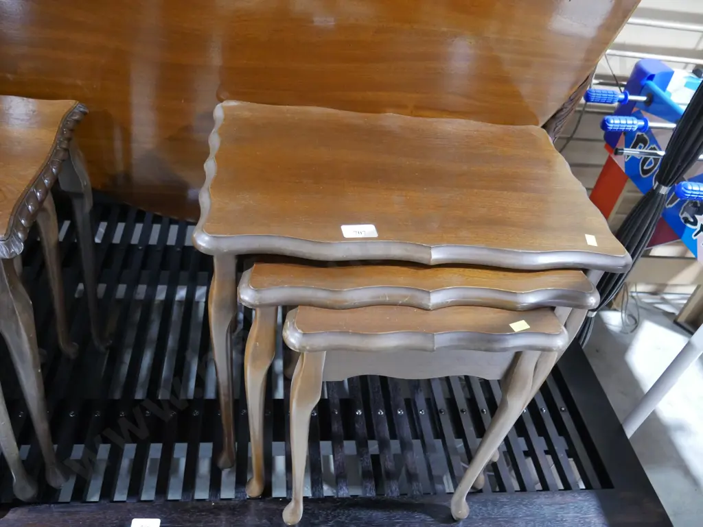 Nest of 3 tables Image 1++