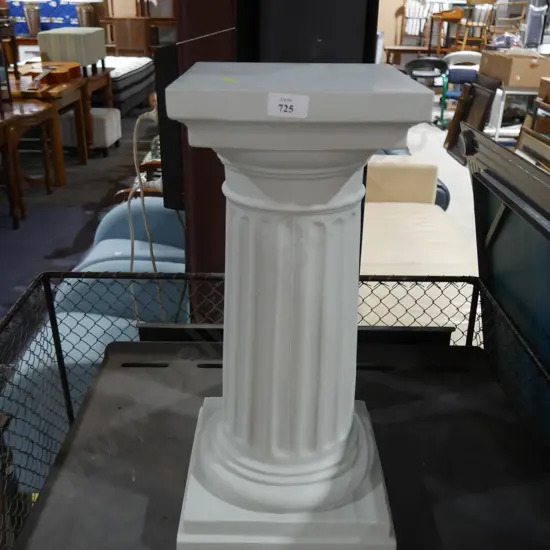 Plastic pedestal