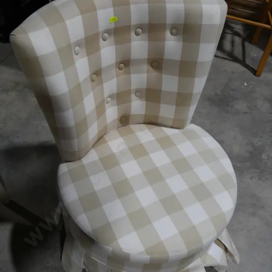 Bedroom chair