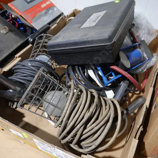 Trouble lights foot pump etc