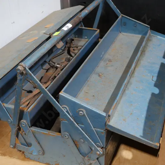 Toolbox & contents