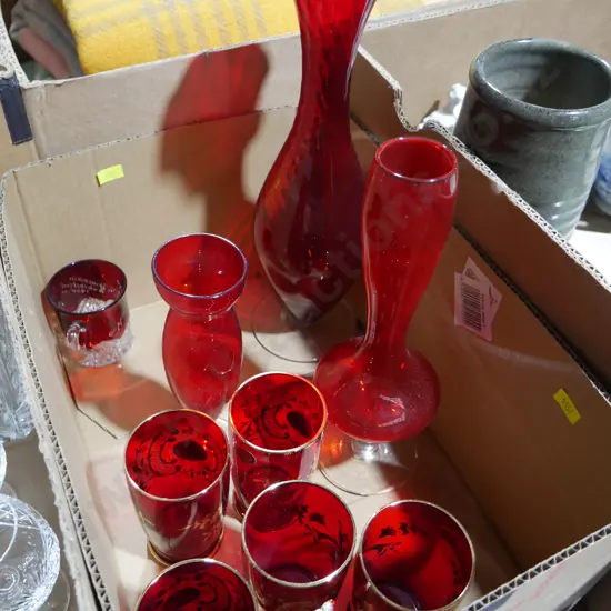 Red glassware