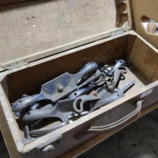 Assorted spoke shaves