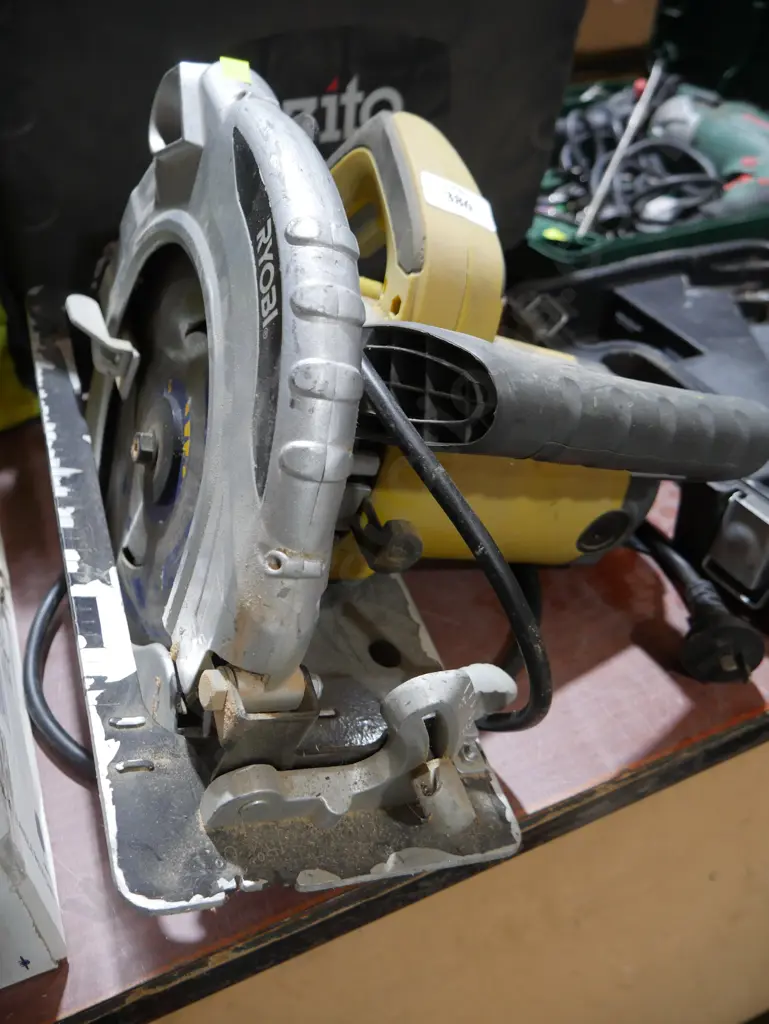 Ryobi circular saw Image 1++