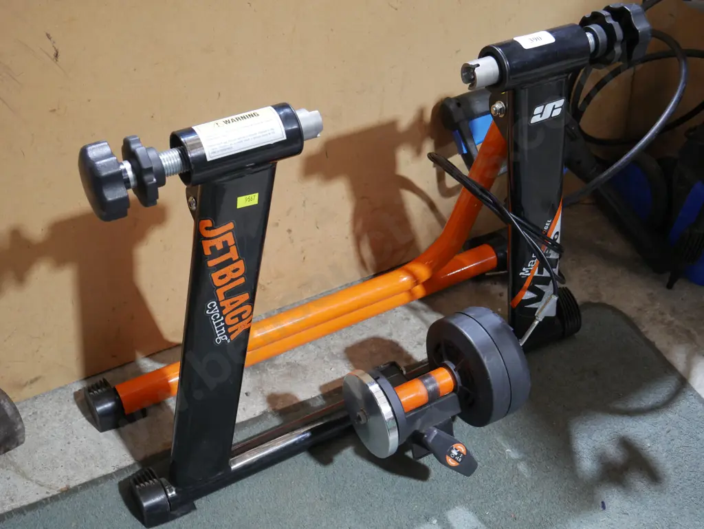 Cycle trainer Image 1++