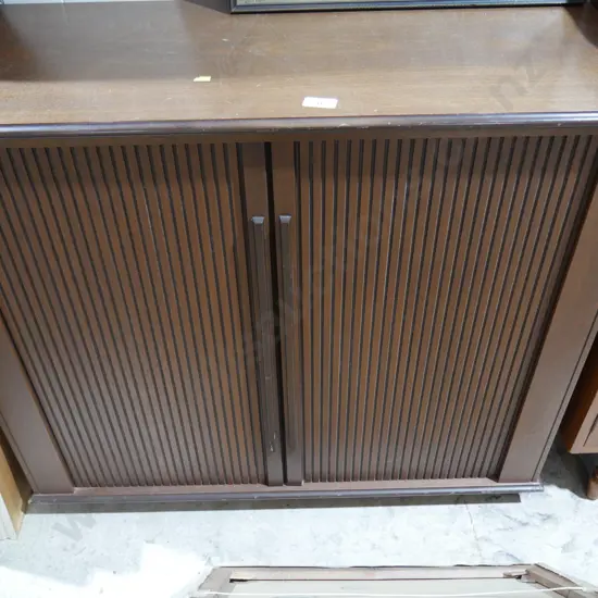 Roller door cabinet
