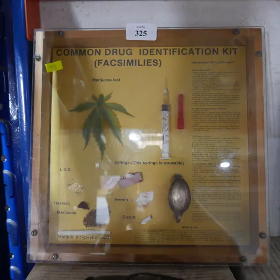Drug identification kit