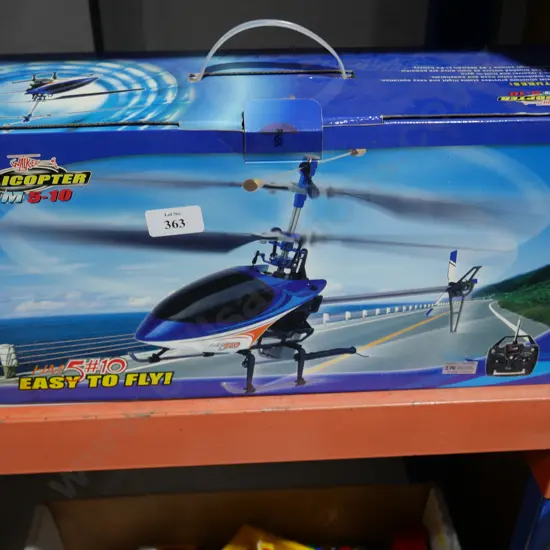 RC helicopter