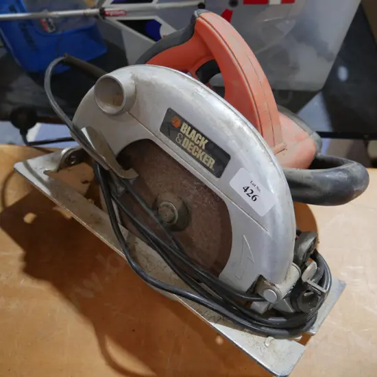 Black and Decker circular saw