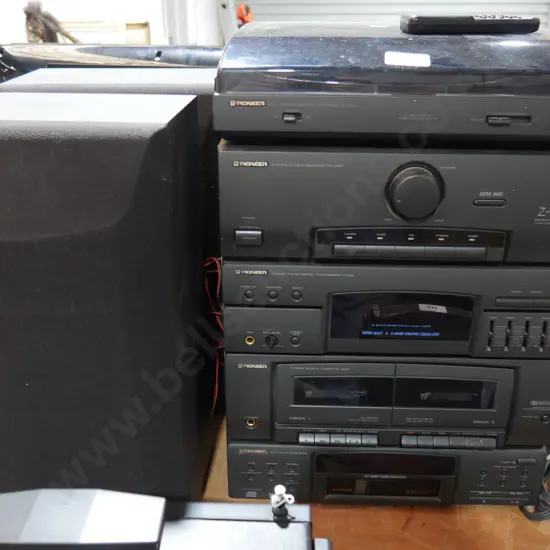 Pioneer stereo