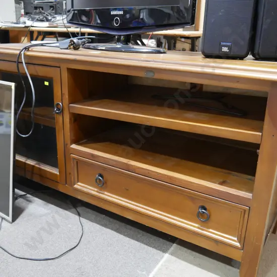 TV cabinet