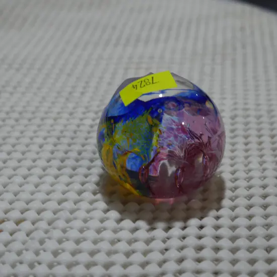 Glass paperweight