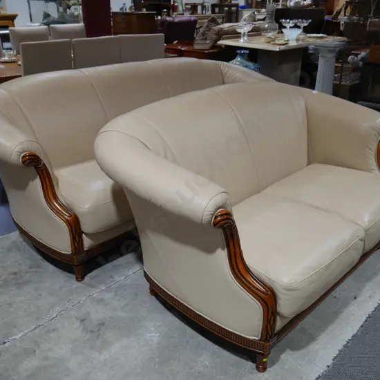 2 piece leather lounge suite